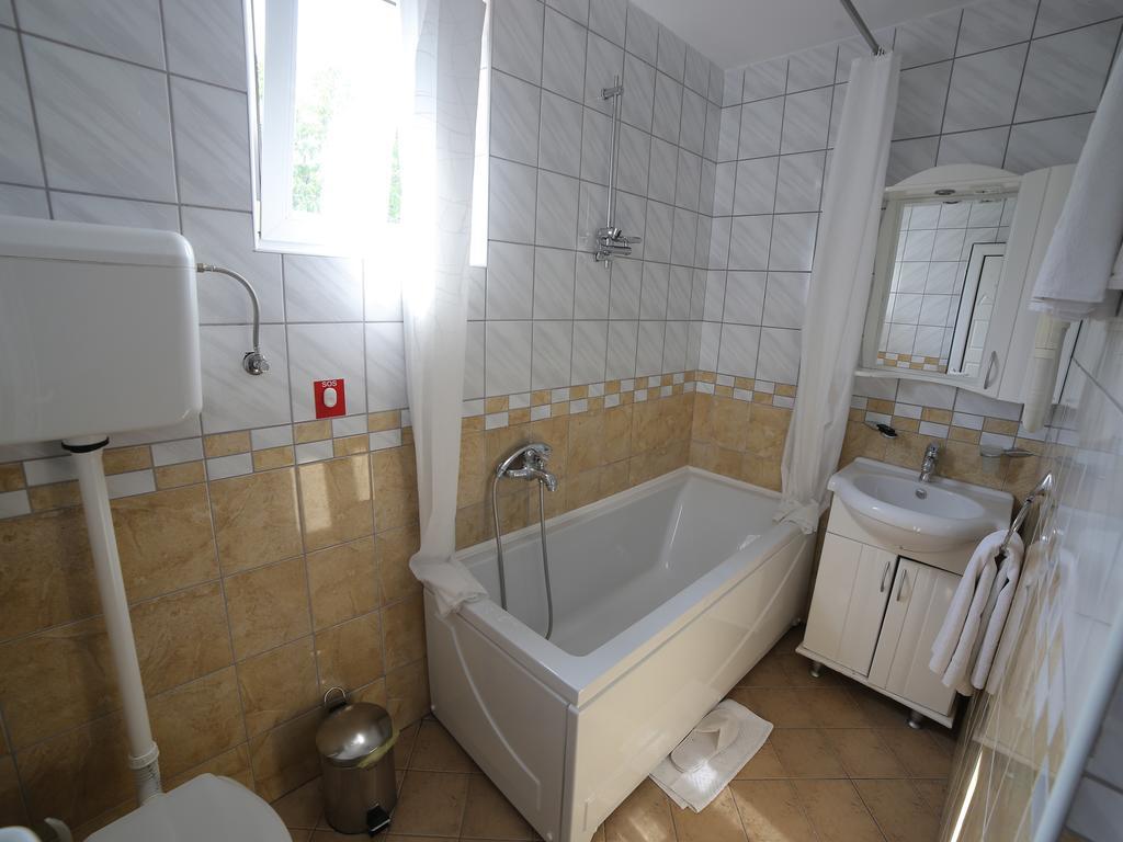 Hotel Ženeva Kragujevac Pokoj fotografie