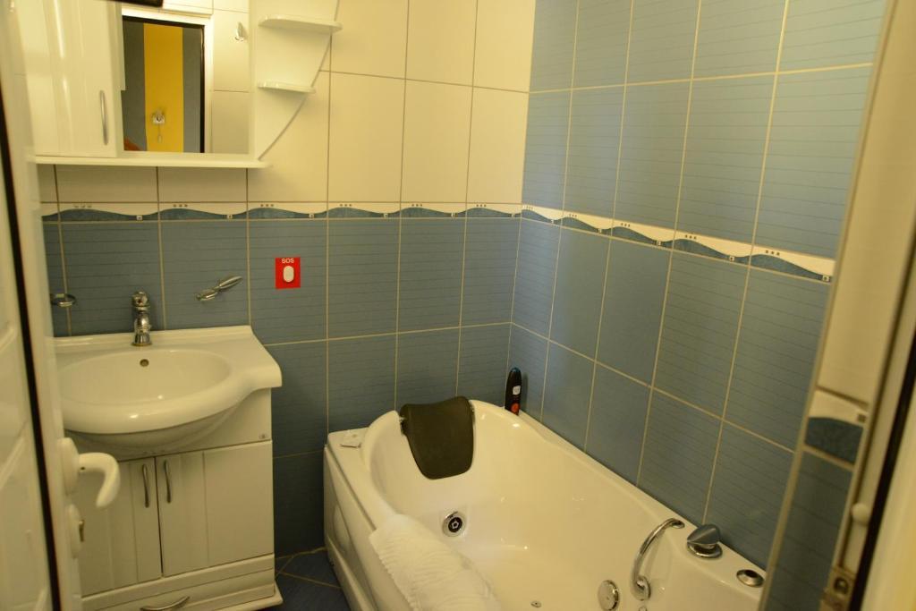 Hotel Ženeva Kragujevac Pokoj fotografie